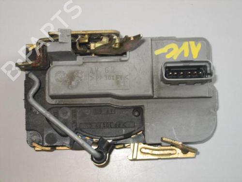 Used Front left lock CITROËN XSARA (N1) 1.9 D (70 hp) 20904578