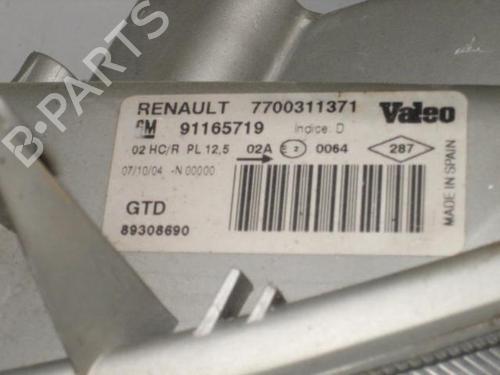 Used Left headlight Left headlight RENAULT TRAFIC II Van (FL) 1.9 dCi 100 (FL0C, FL0K, FL0B) (101 hp) 20898877 20898877