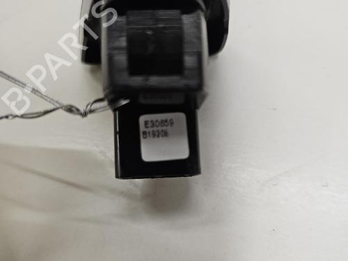 Used Right front window switch Right front window switch 38300346 38300346