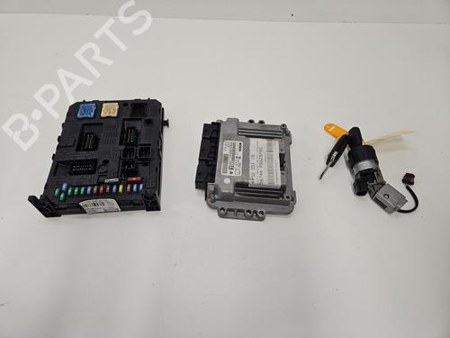 Used Electronic module PEUGEOT 3008 I MPV (0U_) 1.6 HDi (109 hp) 30865095