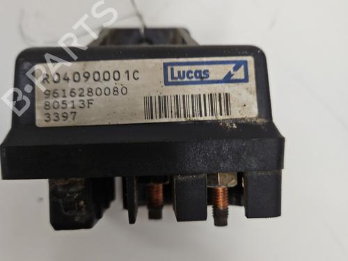 Używane Moduł elektroniczny PEUGEOT 306 Hatchback (7A, 7C, N3, N5) 1.9 D (68 hp) 30923147