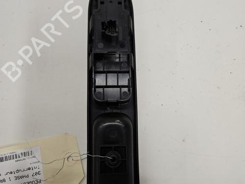 Interrupteur de vitre avant gauche PEUGEOT 307 Break (3E) 1.6 16V | BP29837717I27