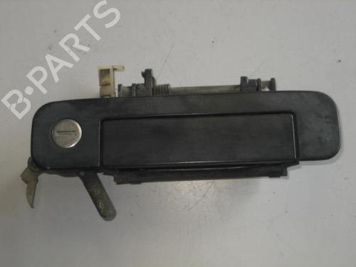Høyre foran utvendig håndtak AUDI 80 B3 Saloon (893, 894, 8A2) 1.6 TD (80 hp) 22105718