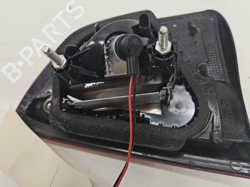 Used Right tailgate light Right tailgate light RENAULT CLIO IV Grandtour (KH_) 0.9 TCe 90 (90 hp) 27976954 27976954
