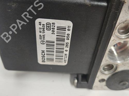 Pompe ABS AUDI A4 B7 (8EC) 1.9 TDI (116 hp) 32870747