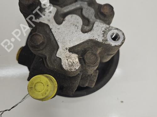 Used Steering pump Steering pump RENAULT MASTER III Van (FV) 2.3 dCi 100 FWD (FV0A, FV0B, FV0G, FV0K, FV0H) (101 hp) 27438123 27438123