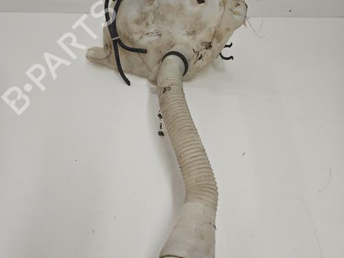windscreen-washer-tank-citroen-c4-picasso-i-mpv-ud_-2006-2007-2008-2009-2010-2011-2012-2013-2014-2015-30532401 main image