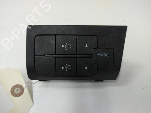 Used Headlight switch PEUGEOT BOXER Van 2.2 HDi 100 (101 hp) 22109122