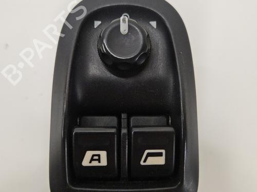 Used Left front window switch Left front window switch PEUGEOT 206 Hatchback (2A/C) 1.4 i (75 hp) 33968305 33968305