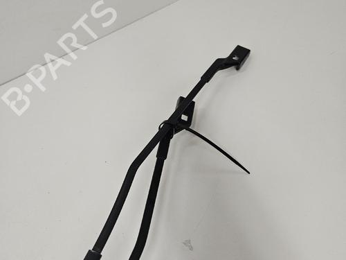 Used Front windshield wiper arm Front windshield wiper arm 36939596 36939596