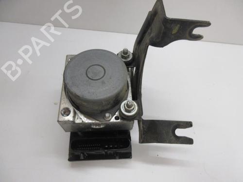 Used ABS pump RENAULT CLIO III Grandtour (KR0/1_) 1.5 dCi (KR0F) (86 hp) 20895657