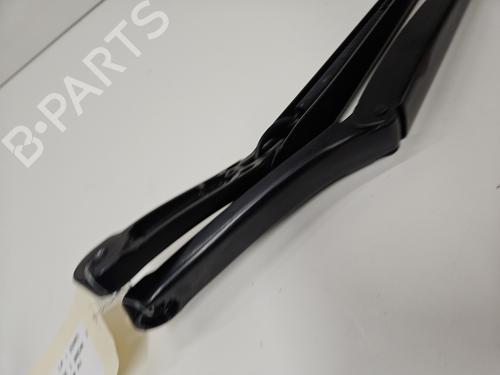 front-windshield-wiper-arm-skoda-octavia-iv-combi-nx5-pv5-2019-37734452 main image