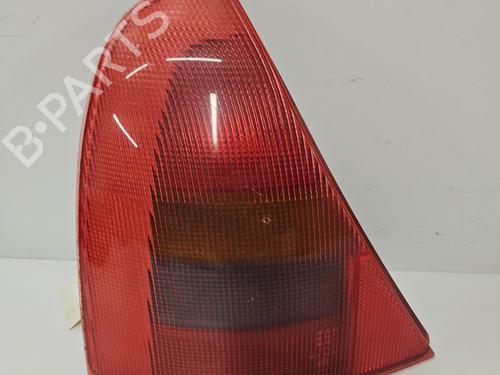 Farolim esquerdo RENAULT CLIO II (BB_, CB_) 1.2 (BB0A, BB0F, BB10, BB1K, BB28, BB2D, BB2H, CB0A,... (58 hp) 29837729