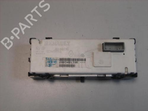 display-monitor-renault-clio-iii-hatchback-van-sb_-sr_-2005-25267169 main image