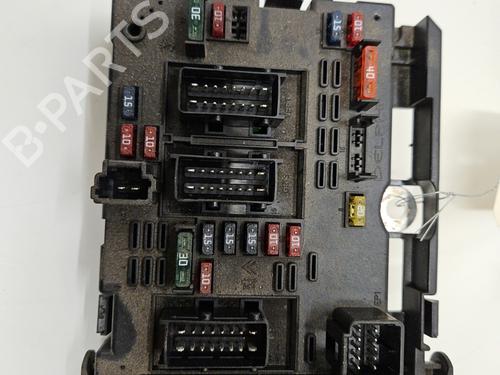 Used Fuse box PEUGEOT 406 (8B) 2.0 HDI 110 (109 hp) 25026598