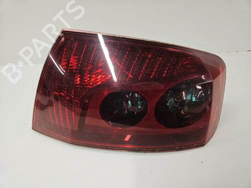 Used Right taillight PEUGEOT 407 (6D_) 2.0 HDi 135 (6DRHRH, 6DRHRE, 6DRHRG, 6DRHRJ) (136 hp) 30923101