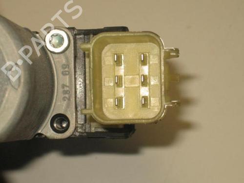 Used Left front window motor Left front window motor FORD FIESTA VI (CB1, CCN) 1.4 TDCi (68 hp) 20903797 20903797