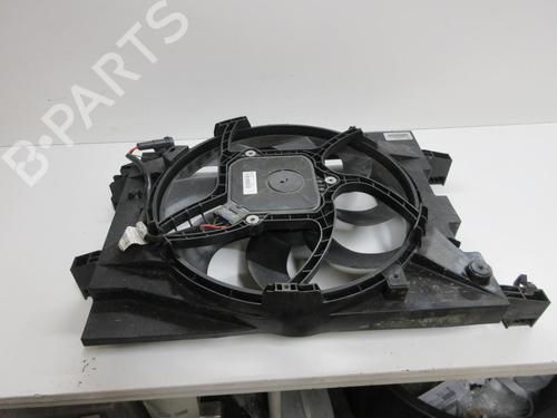 Used Radiator fan Radiator fan RENAULT ZOE (BFM_) ZOE (88 hp) 20896702 20896702