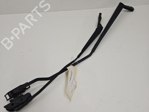 Used Front windshield wiper arm PEUGEOT 206 Hatchback (2A/C) 1.4 HDi eco 70 (68 hp) 23792715