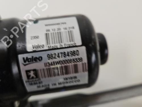 Used Front wiper motor Front wiper motor PEUGEOT 2008 II (UD_, US_, UY_, UJ_, UR_, UC_) 1.2 PureTech 130 (USHNS, URHNS) (130 hp) 33714314 33714314