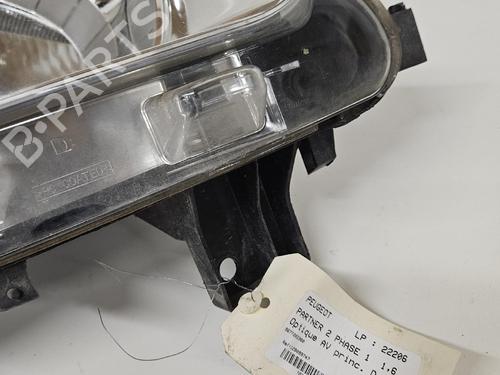 Right headlight PEUGEOT PARTNER Tepee 1.6 HDi | BP38274602C29 - Image 3