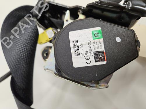 rear-right-seatbelt-nissan-micra-v-k14-2016-33565584 main image