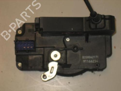 Used Front right lock RENAULT TRAFIC II Van (FL) 1.9 dCi 100 (FL0C) (101 hp) 20898869