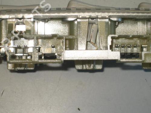 Plafonier Plafonier CITROËN C4 Picasso I MPV (UD_) 1.6 VTi 120 (120 hp) 20898022 20898022
