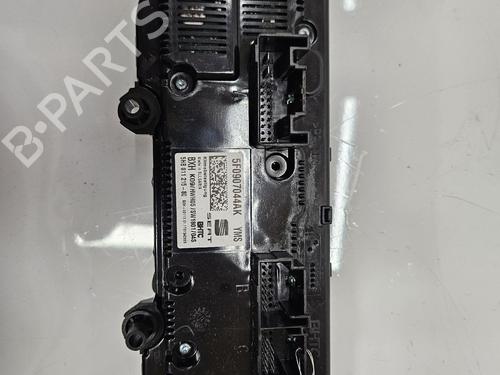 climate-control-seat-leon-5f1-2012-2013-2014-2015-2016-2017-2018-2019-2020-2021-40032831 main image