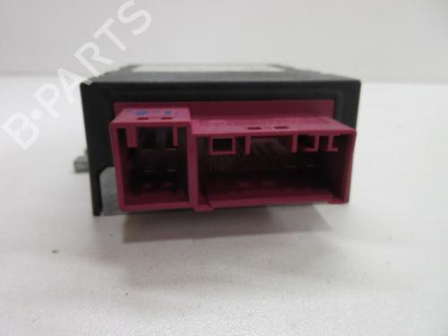 Used Electronic module BMW 3 (E90) 320 d (177 hp) 22107875