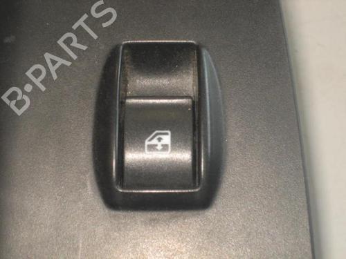 Used Right front window switch Right front window switch FIAT DOBLO Bus (263_) 1.6 D Multijet (263AXD1B, 263AXX1B) (105 hp) 22105847 22105847
