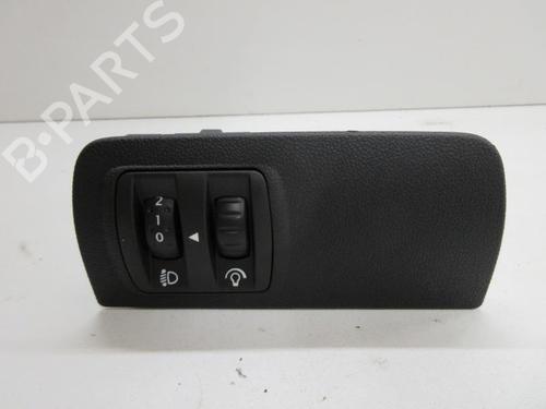 Used Headlight switch Headlight switch RENAULT MEGANE III Hatchback (BZ0/1_, B3_) 1.5 dCi (BZ09, BZ0D, BZ1W, BZ29, BZ14) (110 hp) 22107939 22107939