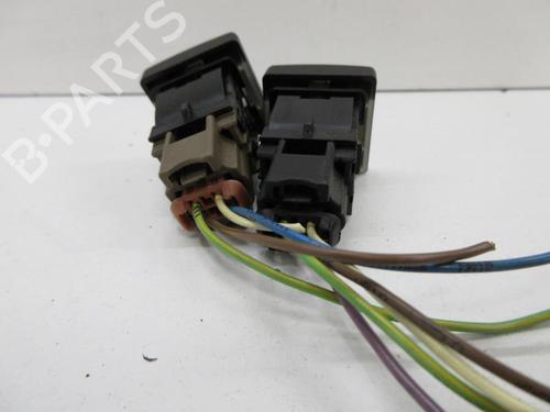 Used Switch PEUGEOT 607 (9D, 9U) 2.7 HDi 24V (204 hp) 22107522