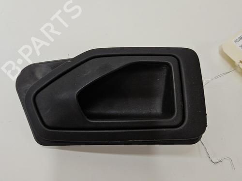 Used Front left interior door handle PEUGEOT 306 Hatchback (7A, 7C, N3, N5) 2.0 HDI 90 (90 hp) 29300876