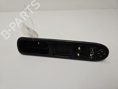 Used Left front window switch PEUGEOT 307 Break (3E) 1.6 HDi 110 (109 hp) 30478746