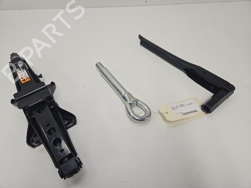 Used Jack Kit OPEL ZAFIRA TOURER C (P12) 1.6 CDTI (75) (136 hp) 32375847