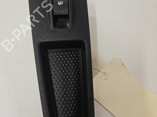 Used Right front window switch Right front window switch FIAT GRANDE PUNTO (199_) 1.3 D Multijet (75 hp) 31698415 31698415
