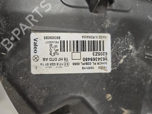 Used Right headlight Right headlight PEUGEOT 307 Break (3E) 2.0 HDI 110 (107 hp) 34047795 34047795