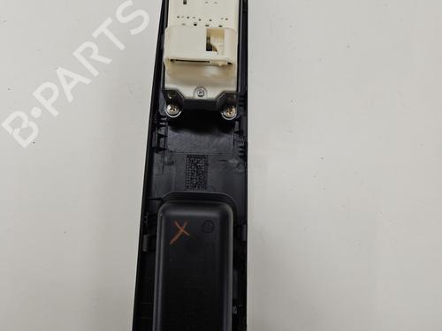 Used Left front window switch Left front window switch TOYOTA YARIS (_P13_) 1.5 Hybrid (NHP130_, NHP130) (101 hp) 26402166 26402166