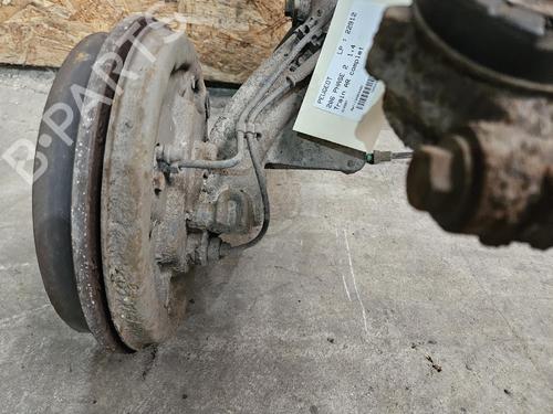 Used Rear axle Rear axle PEUGEOT 206 Hatchback (2A/C) 1.4 i (75 hp) 40177276 40177276