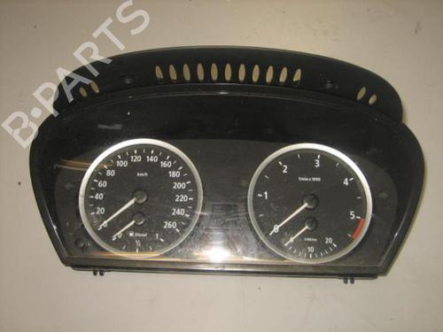 Used Instrument cluster BMW 5 (E60) 525 d (177 hp) 20903843