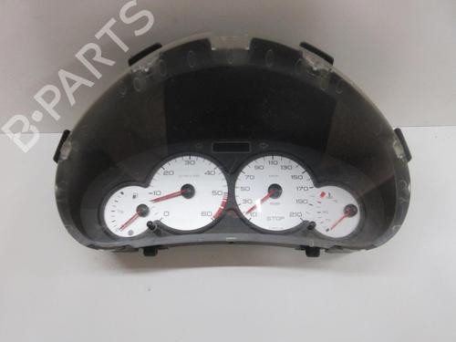 Used Instrument cluster Instrument cluster 20902507 20902507