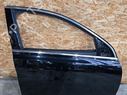 Used Right front door PEUGEOT 208 II (UB_, UP_, UW_, UJ_) e-208 (136 hp) 30459382