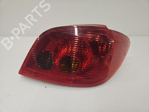 right-taillight-peugeot-307-3ac-2000-2001-2002-2003-2004-2005-2006-2007-2008-2009-2010-2011-2012-32331632 main image