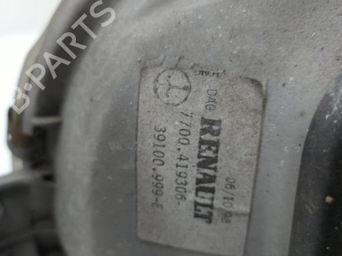 Used Right headlight RENAULT TWINGO I (C06_) 1.2 (C066, C068) (58 hp) 20894372