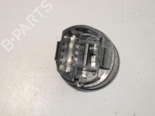 Used Switch Switch RENAULT SCÉNIC II (JM0/1_) 1.5 dCi (JM0F) (82 hp) 20909675 20909675