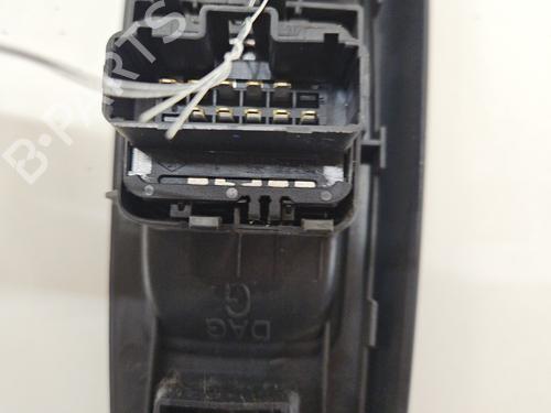 Used Left front window switch Left front window switch RENAULT CLIO II (BB_, CB_) 1.4 16V (B/CB0P, BB13) (98 hp) 26873002 26873002