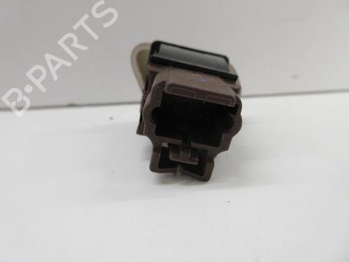Used Warning switch PEUGEOT 607 (9D, 9U) 2.2 HDi (133 hp) 20906357