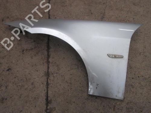 Used Left front fenders BMW 3 (E90) 330 d (231 hp) 20890101