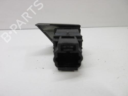 Used Switch Switch PEUGEOT 307 CC (3B) 2.0 HDi 135 (136 hp) 22107138 22107138